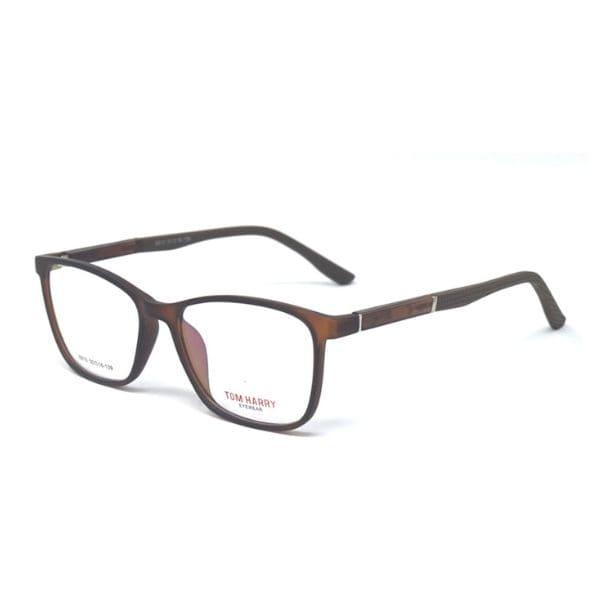 TOM HARRY 6910
